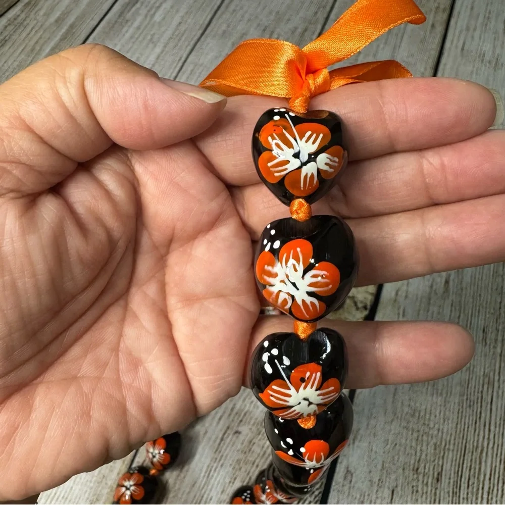 Orange Hibiscus Kukui Nut Lei Necklace NWOT